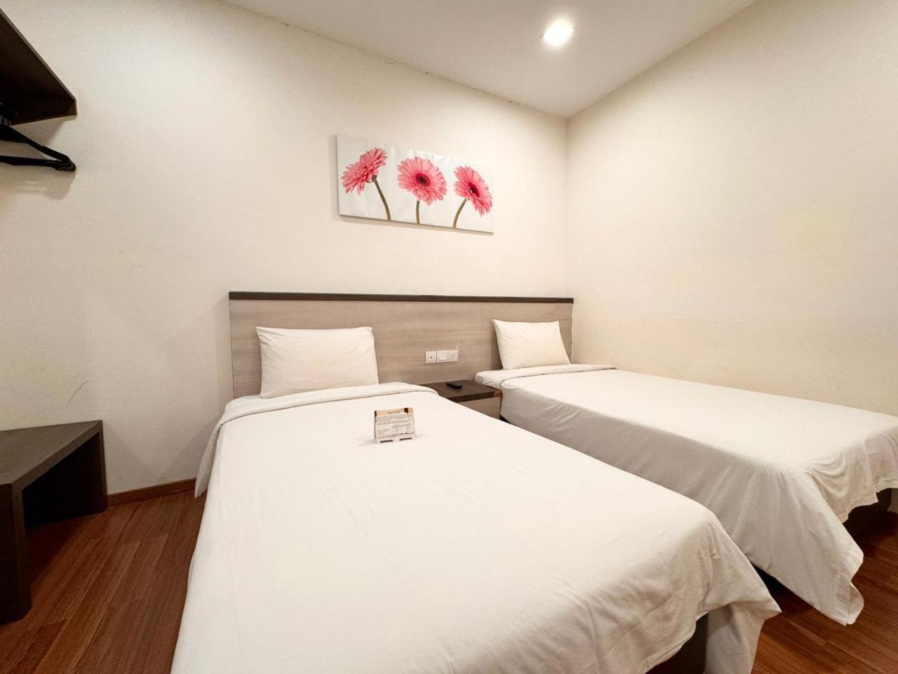 Hotel Sunflower - Hls Malacca Buitenkant foto