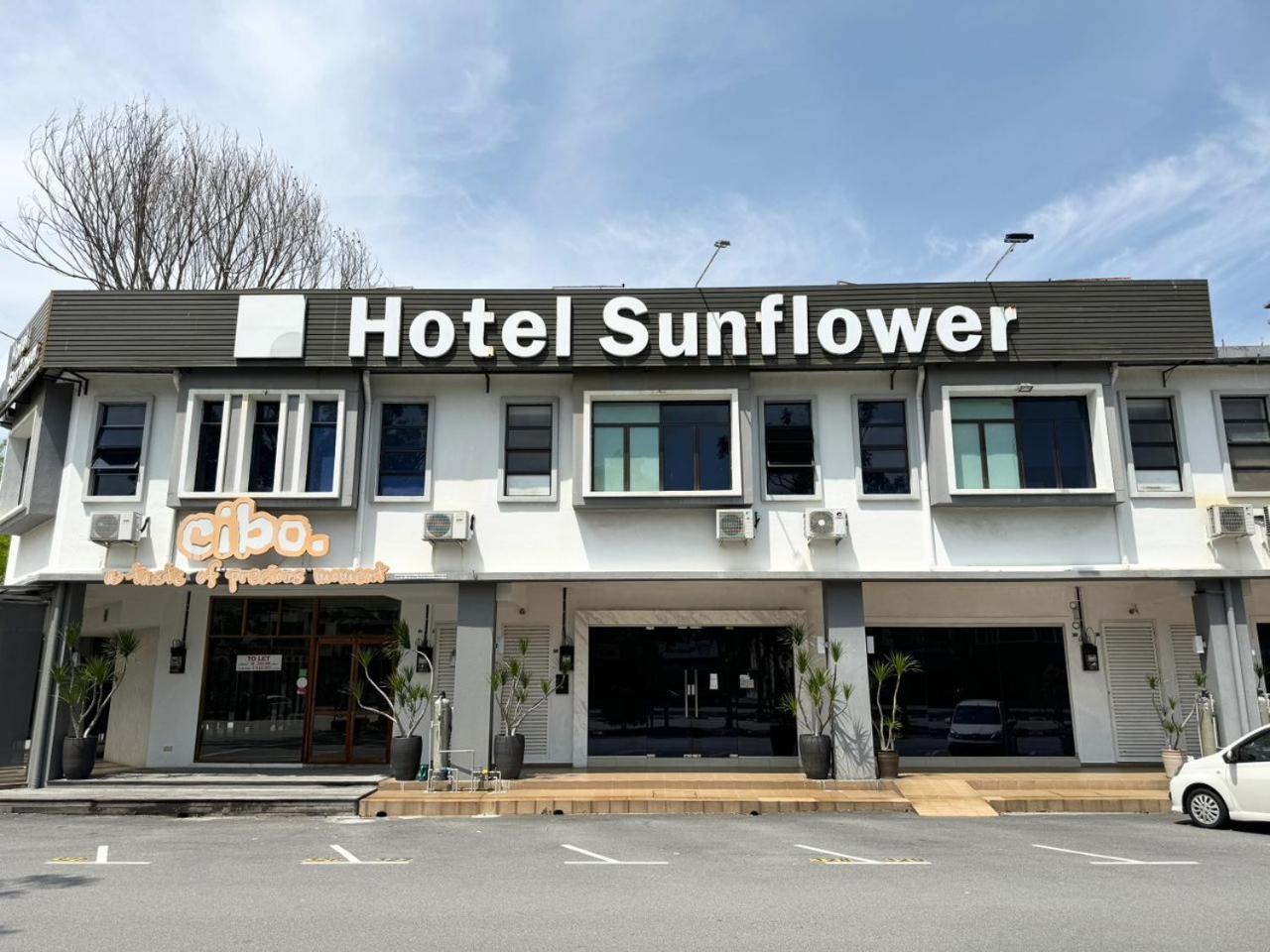Hotel Sunflower - Hls Malacca Buitenkant foto