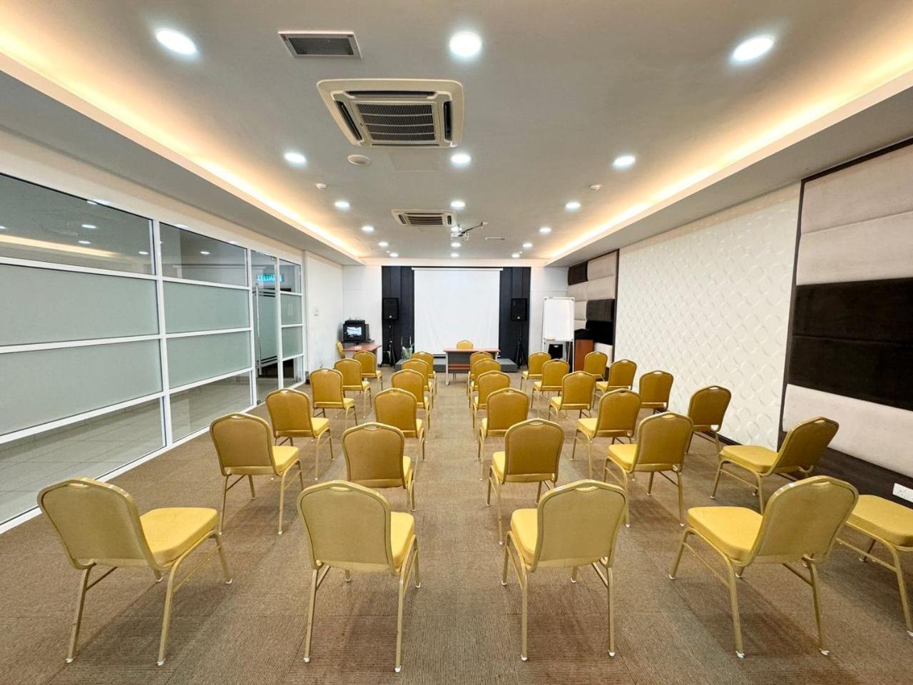 Hotel Sunflower - Hls Malacca Buitenkant foto