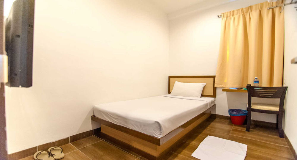 Hotel Sunflower - Hls Malacca Buitenkant foto